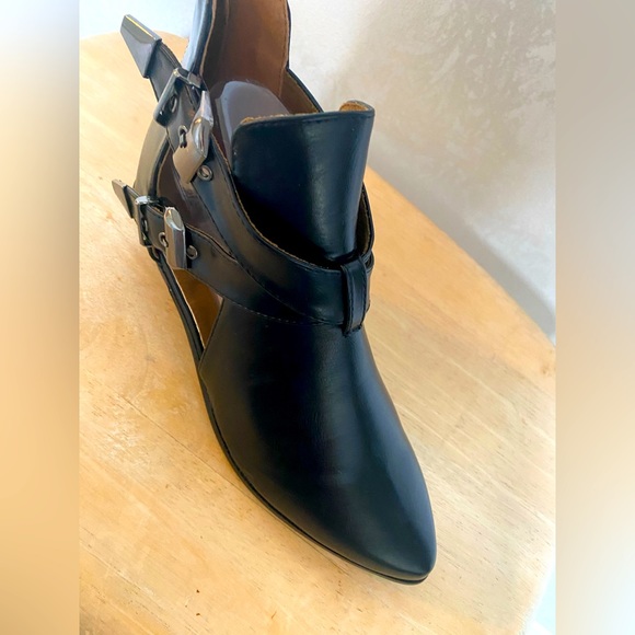 Bumper Shoes - Shoes